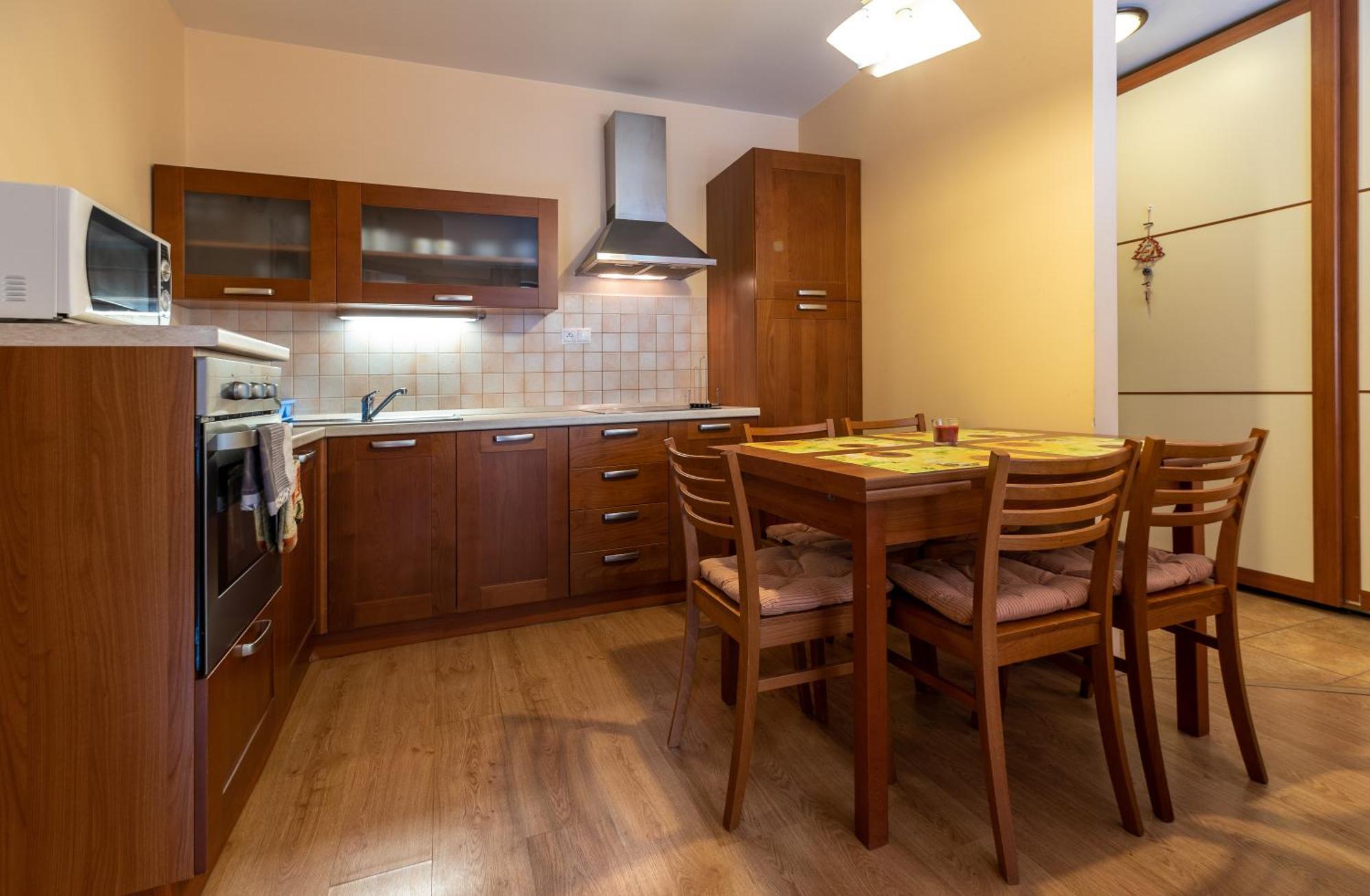 Rodinny Apartman Slnecnica ตาเล ภายนอก รูปภาพ